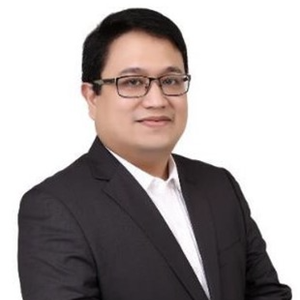 Roy Amado Golez, Jr. (Director – Research & Consultancy)